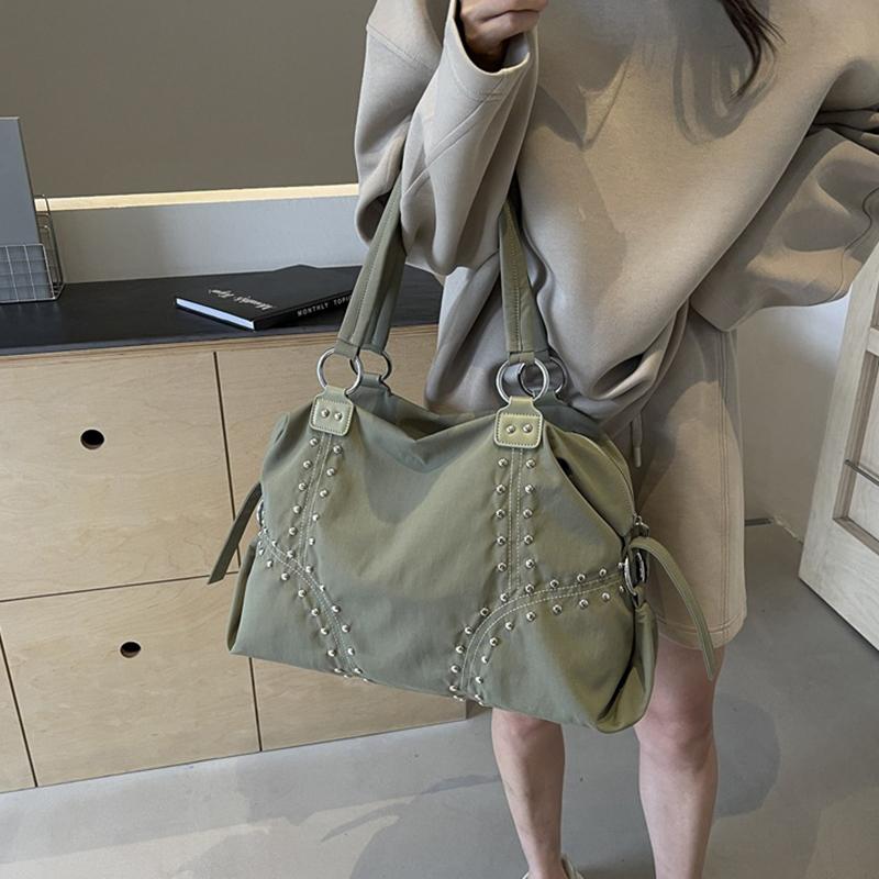 Fashionable Nylon Rivet Underarm Tote Bag Women's Large Capacity Shoulder Commuter Bag Autumn Trend Pure Color Bags Handbag KTB