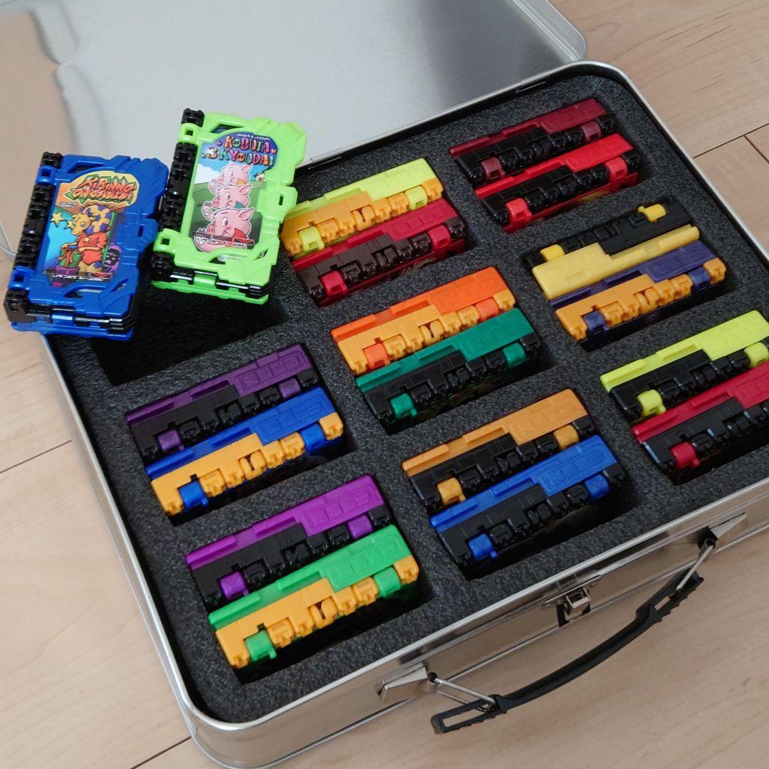 

[USED] Kamen Rider Saber Wonder Ride Book