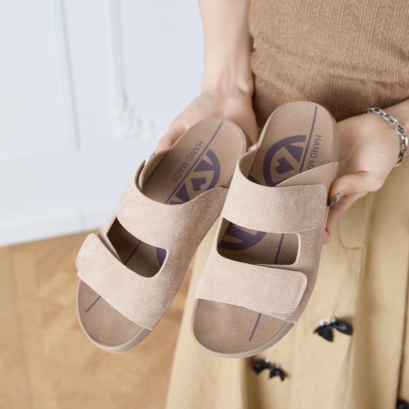 Leather toast shoes women's new platform slippers can be worn outside beach slippers one-word women's half slippers