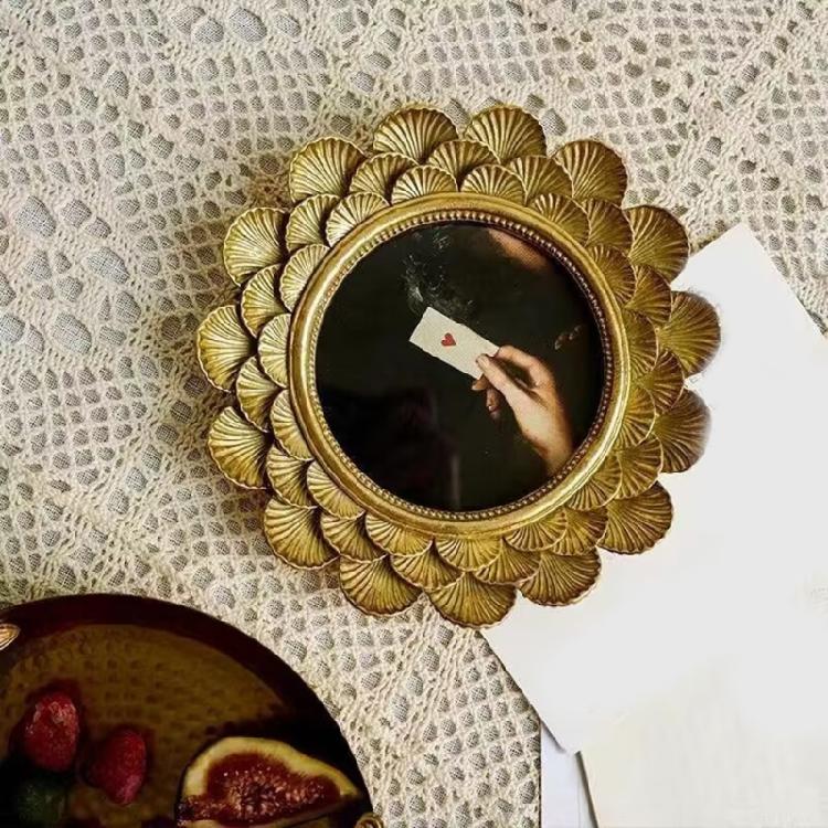 Modern Rural Wall Decorative Frame Resin Texture Wall Display Picture Frame Suitable for Various Standard Pictures
