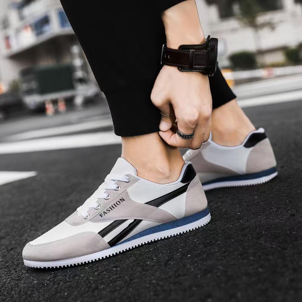 Neue Herren Dünne Atmungsaktive und Modische Weiße Schuhe Trendy Vielseitig Herbst Neuer Stil Teenager Sport Student Laufen