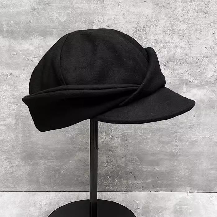 High-Density Wool Felt Flat Newsboy Cap - Warm and Stylish Beret with Imitation Irregular Design