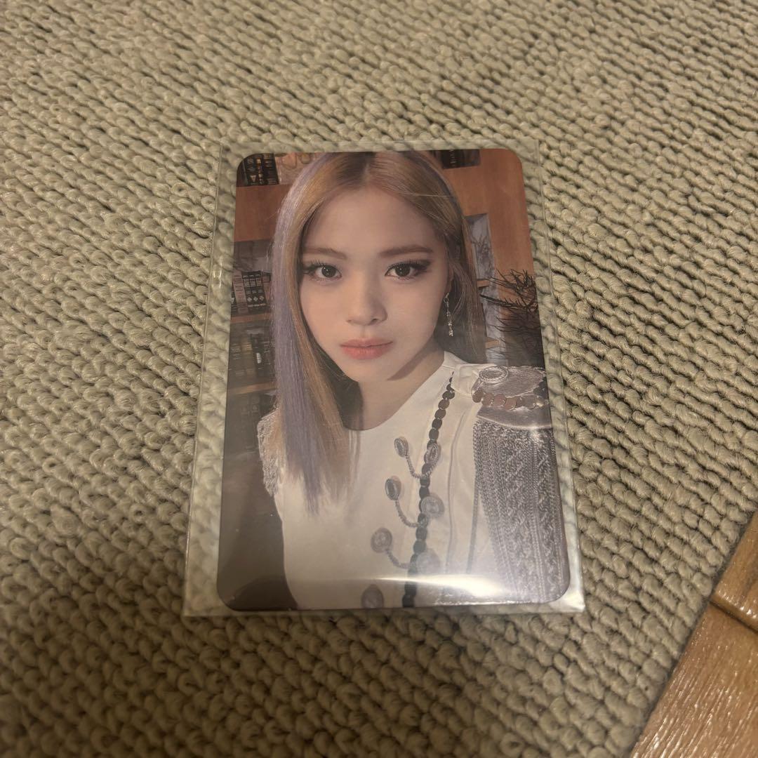 

[USED] itzy guess who Ryujin Chinese trading card rare