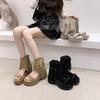 Sapatos de mulher – Sandálias