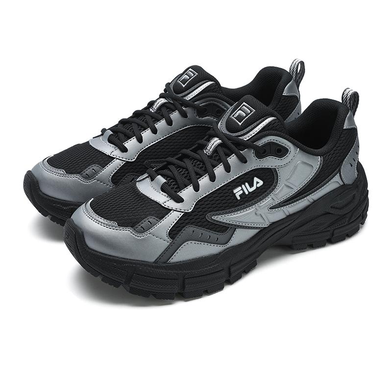 FILA Blade Casual Fashion Comfortable Personality Leisure Wear Men Sneaker Black Silver F12M512101FBK