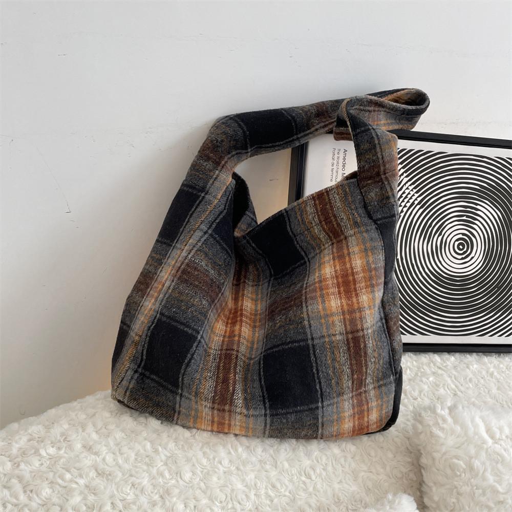 Stylish College Style Plaid Wool Shoulder Bag Spacious Crossbody Tote For Students
