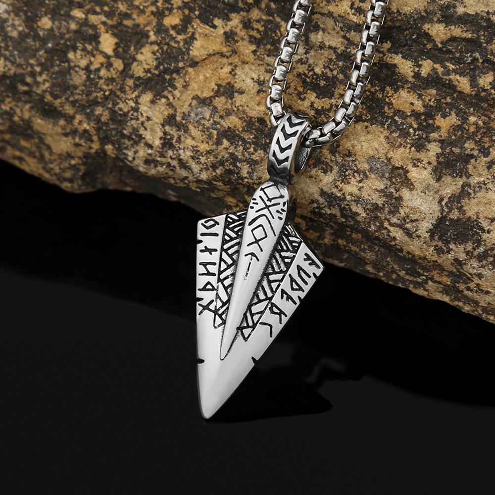 Men's Personality Titanium Steel Necklace Stainless Steel Viking Arrow Double Sided Pendant Sweater Chain