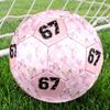 1 Stück Rosa Schmetterlinge Gänseblümchen Vintage Nummer Fußball Größe 5 Fußball Maschinengenäht Indoor/Outdoor Universeller Fußball Geschenk W54