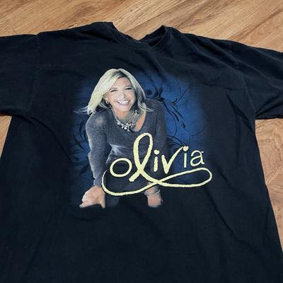 Vintage Olivia Newton John Concert Tour TShirt S To 5XL UR415 Unisex T-Shirt