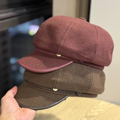Nouveau Béret Octogonal Britannique à Étiquette Métallique pour Femmes Automne et Hiver Tout Assorti Décontracté Montrant le Petit Visage Chapeau de Newsboy Peintre Bérêt à Langue de Canard