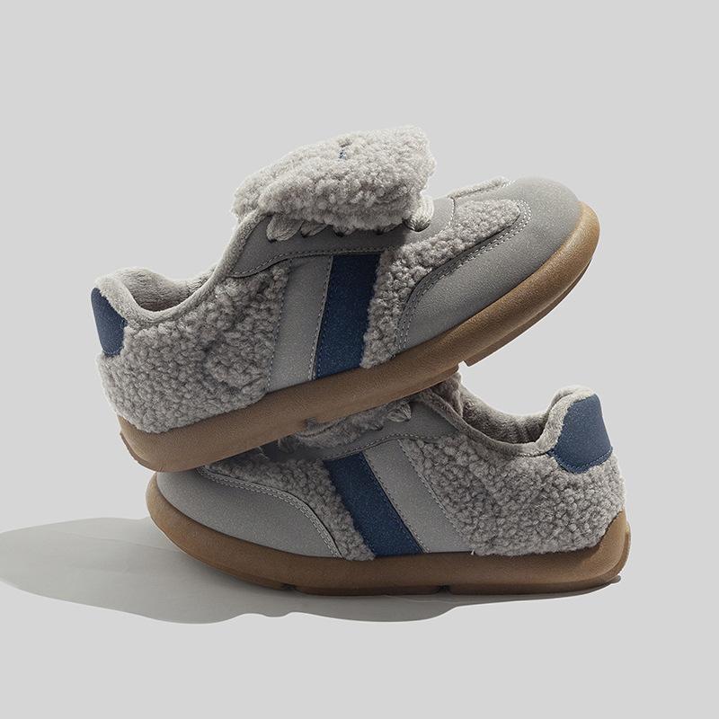 Belle round head velvet German training shoes ugly cute mango wide head thickened warm flip puff student board shoes