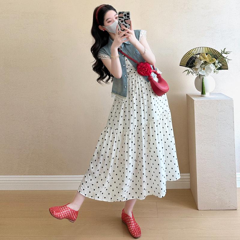 Korean Style Maternity Two-Piece Set: Lace Patchwork Denim Vest with Polka Dot Camisole Dress