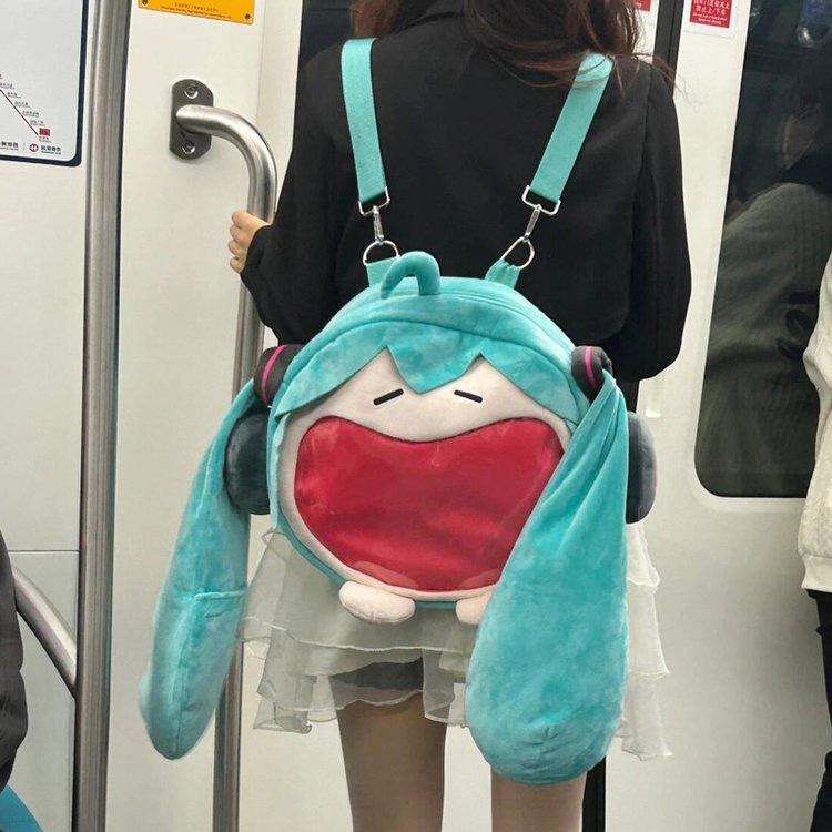 Hatsune Itabag Miku Rød Stor Munn Myk Plysj Ryggsekk Skulderveske Hodetelefon