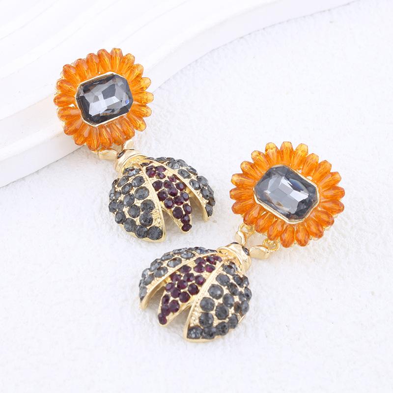 Bee Sunflower Vacation Wind Earrings Animal Diamond Exaggerated Color Daily Pass Earrings