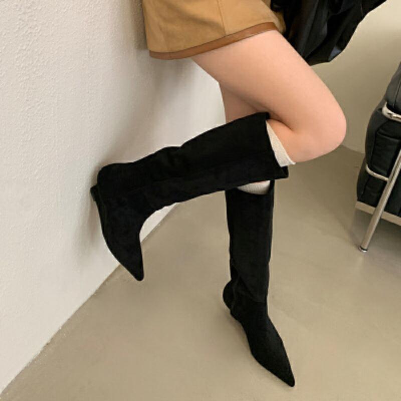 

Женские высокие сапоги, новый темперамент, высокие сапоги, простой темперамент, прямые сапоги, модные повседневные сапоги с острым носком, рыцарские сапоги 40 темно-коричневого