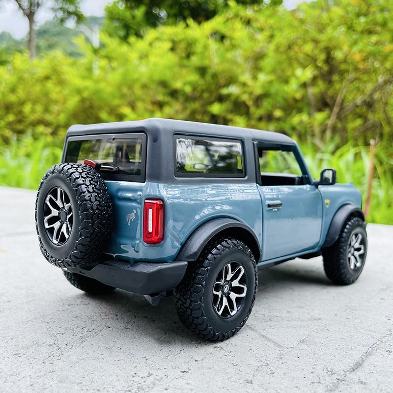 AJL1 Maisto 1:24 Newly launch 2021 Ford Bronco Badlands alloy car model handicraft decoration collection toy tool gift die-casting