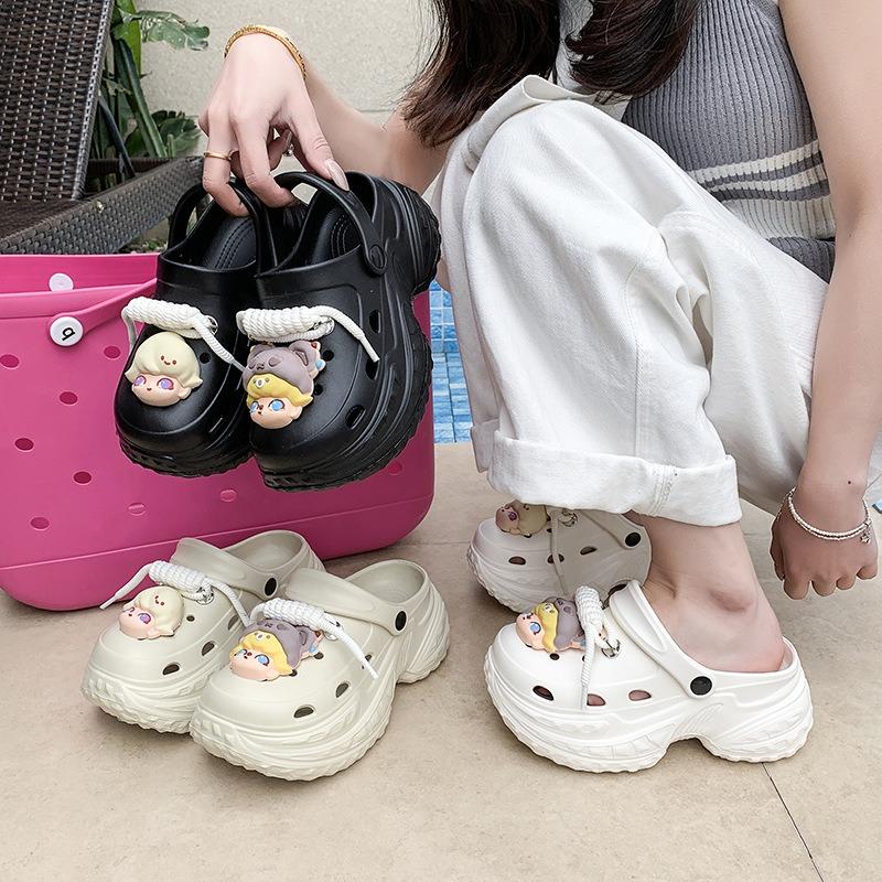 Casual Hole Shoes Seaside Beach Shoes Shoes Women's New Two Wear Platform Slippers Women's Bag Head Sandals