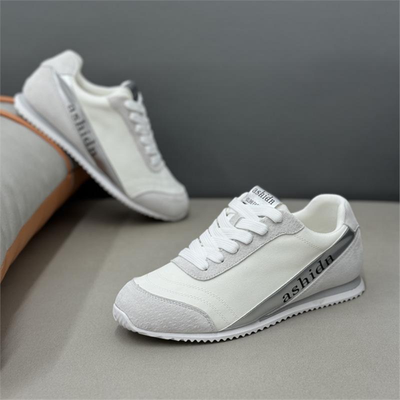 New Comfortable Shoes Sneakers Breathable and Comfortable Dnh