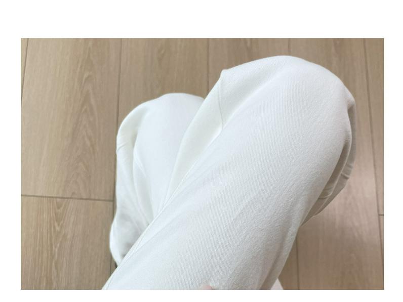 Damskie dżinsy wyszczuplające z wysokim stanem, białe, z prostą nogawką - Jesień 2025