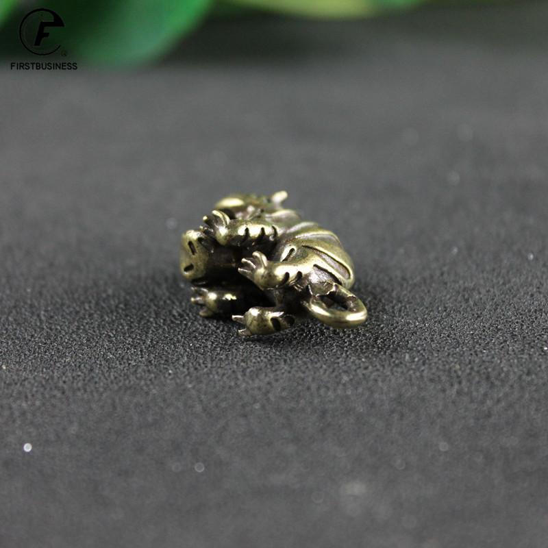 Retro Brass Tiger Cute Cartoon Miniatures Figurines Desktop Ornaments Decorations Crafts Keychains Solid Copper Zodiac Animal