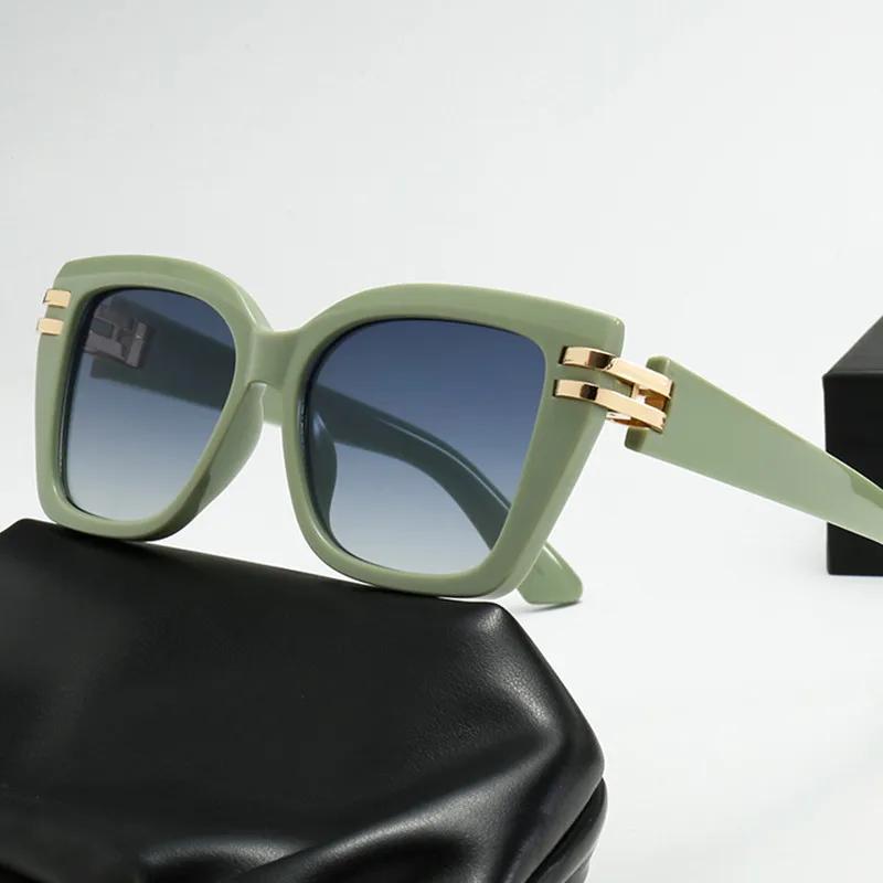 Brand Design Square Sunglasses Lady Luxury Large Size Vintage Suneyeglass Outdoors Casual Sunscreen Vacation Travel