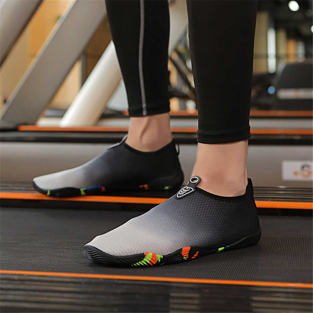 Size 37 Laceless Men's Casual Sneakers Sea Slippers Men Shoes Mens Designer Sandals Sport Footwear Clearance Advanced