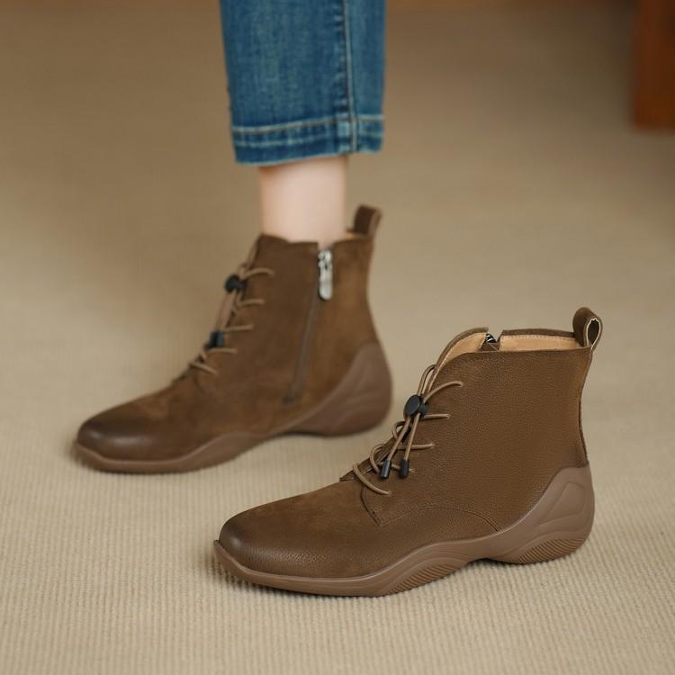 Retro Leather Square Head Inner Height Increase Martin Boots Women's 2025 Autumn and Winter New Fashion Color Polishing Comfortable Ankle Short Boots