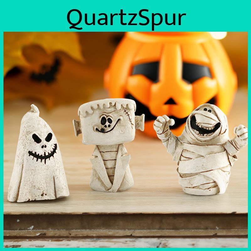 Resin Halloween Scene Decoration With Ghost Mummy Pumpkin Head Wind-up Girl Candle Cross European Style