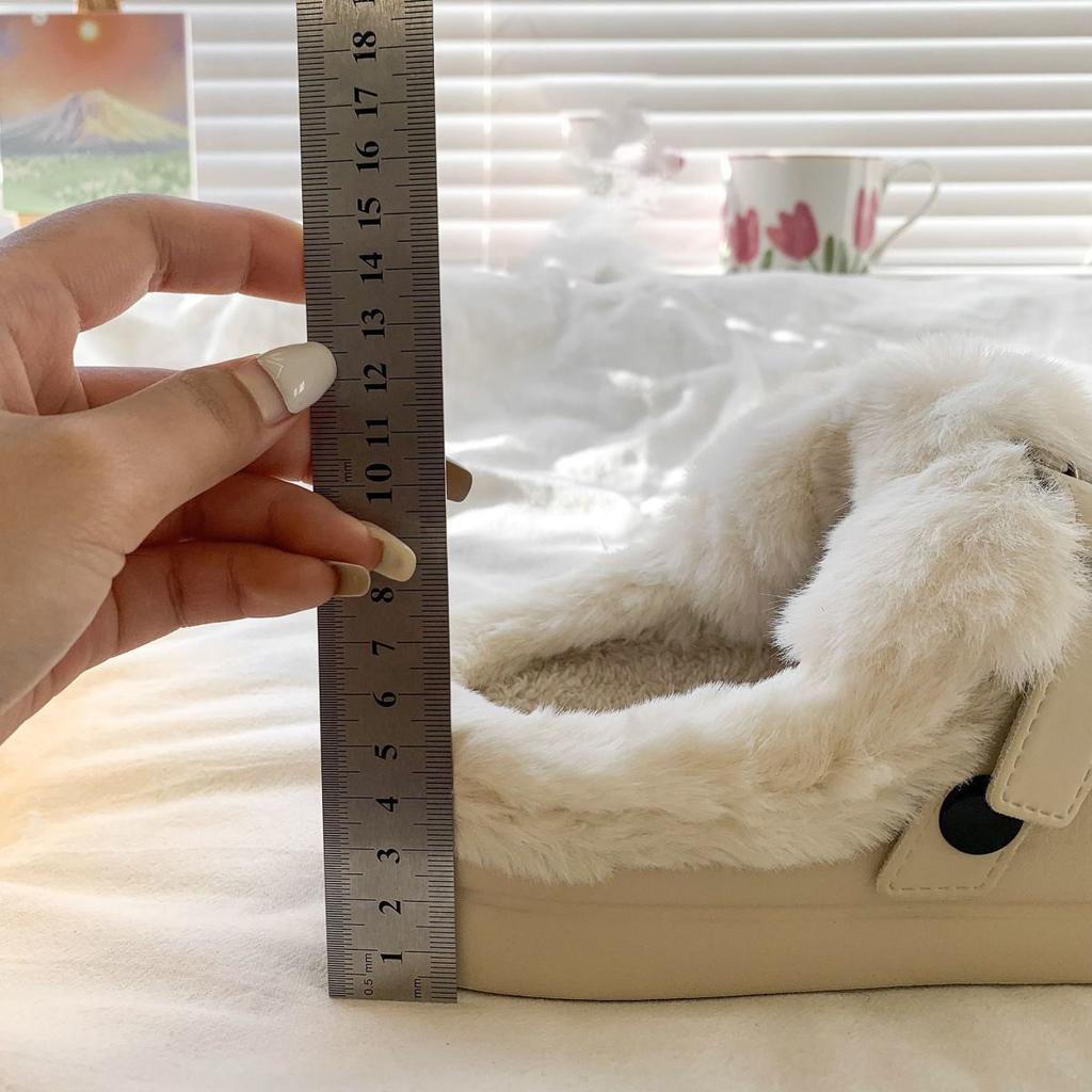 Waterproof Eva Thick Bottom Furry Clogs Women Winter Metal Buckle Fluffy Fur Outdoor Slippers Women's Warm Plush Slippers