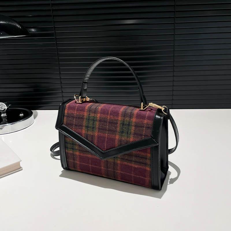 Crossbody Bag Small Square Bag Women 2025 New Korean Autumn Niche Design Texture Trend Shoulder Bag Diagonal Span Bag