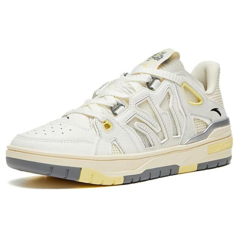 Anta Flame 4.0 Anti-Slip Wear-Resistant Low-Top Skateboard Shoes Women's Ivory White Sneakers