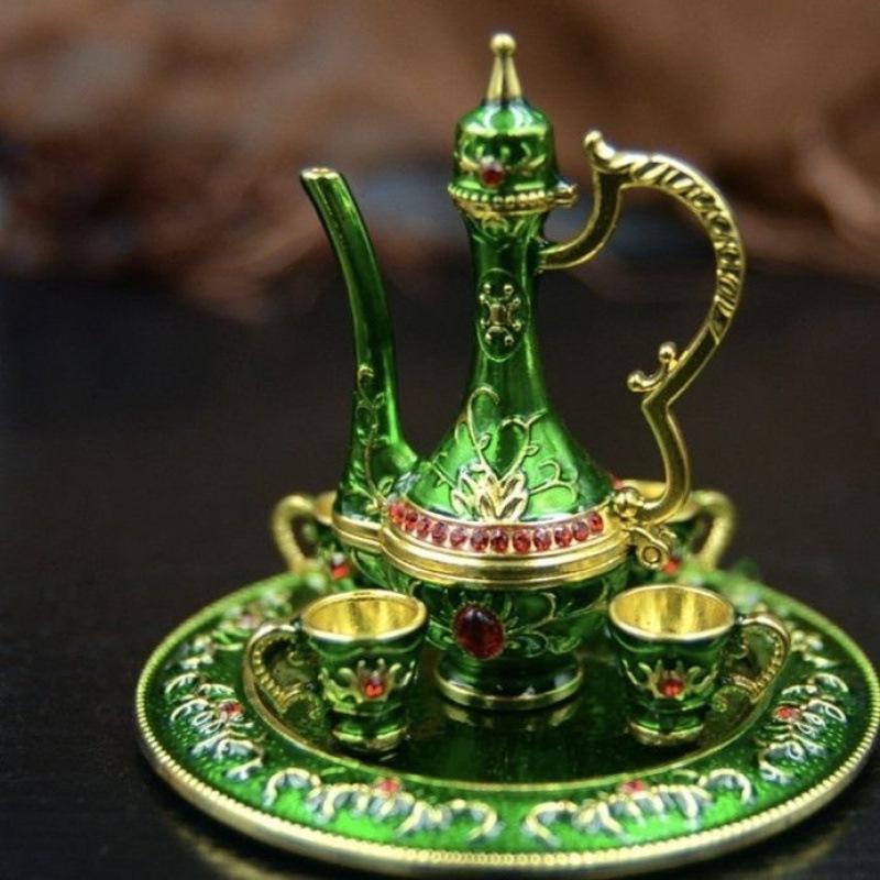 Xinjiang Bazaar Handicrafts Metal Wine Pot & Jewelry Box Set – Home & Office Decor, Birthday and Wedding Favors