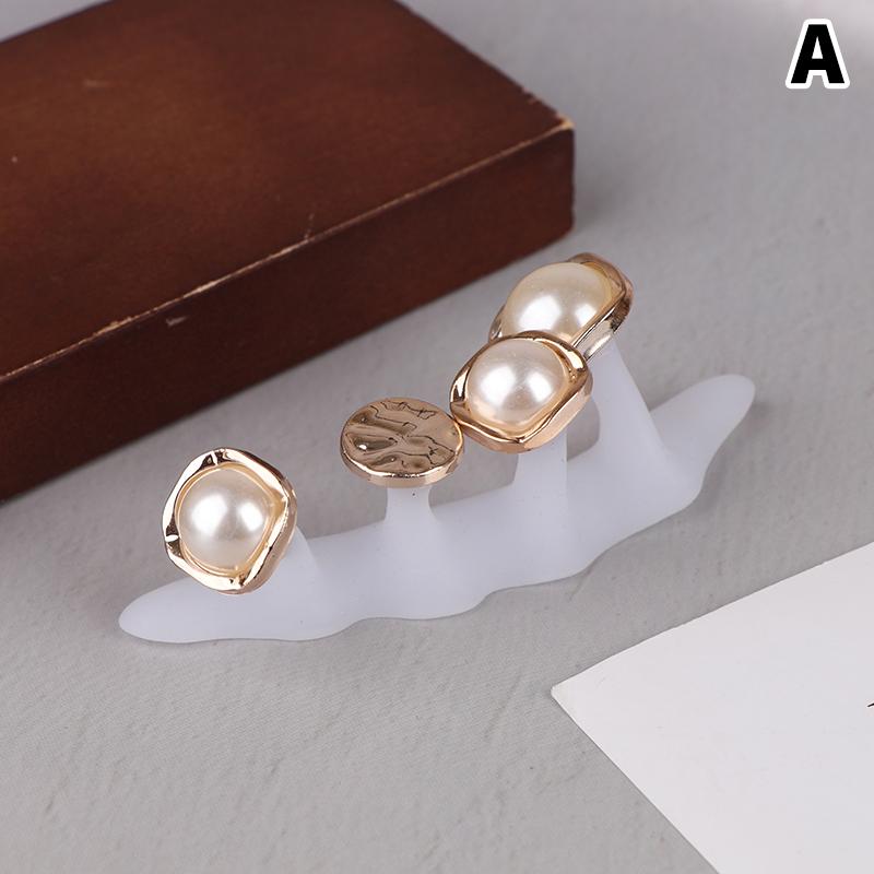 Soft Silicone Square Pearls Design Toe Separator For Pedicure Foot Finger Splitter Flexible Finger Toe Separation Tool A