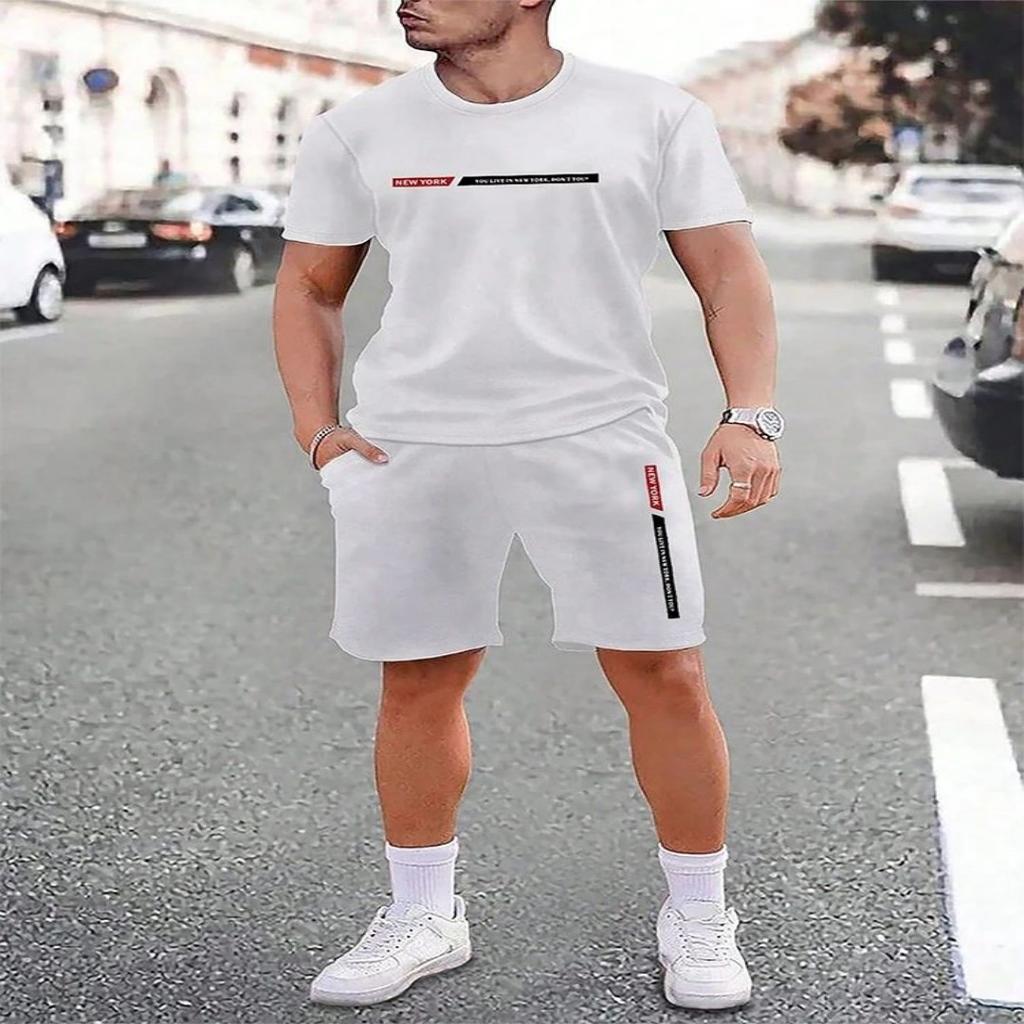 Urban Street Fashion Trend Men's Round Neck Short Sleeved Set, Outdoor Simple Round Neck Top, Casual and Comfortable Shorts