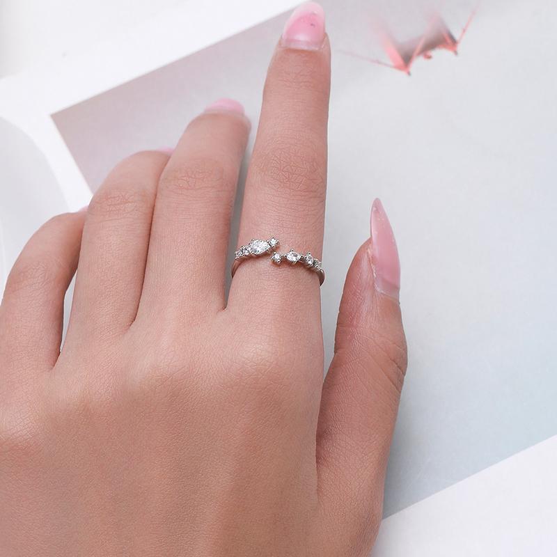 Nowy Minimalistyczny Pierścionek ze Srebra Próby 925 z Bezbarwną Cyrkonią Stackable Ring Dla Kobiet Pierścionek Rocznicowy Ślubny Prosta Delikatna Biżuteria
