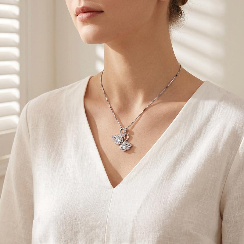 Romantic Double Swan Pendant Necklace Cubic Zirconia Silver Tone Dainty Clavicle Chain Pendant Jewelry Gift for Women Daily Birthday Valentine's Day