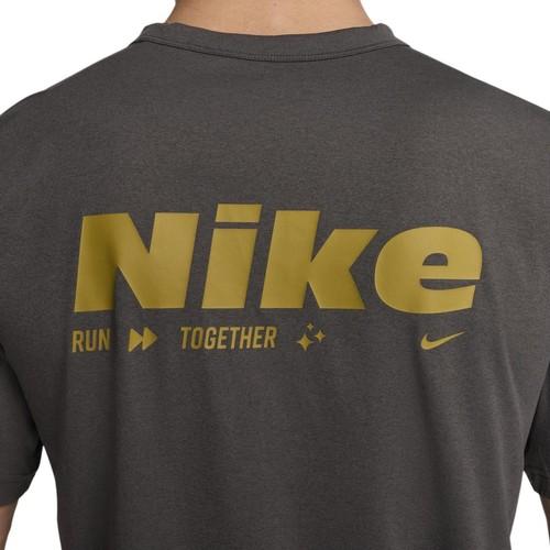 Nike Men's Grey Crew Neck Quick-Dry Short Sleeve T-Shirt