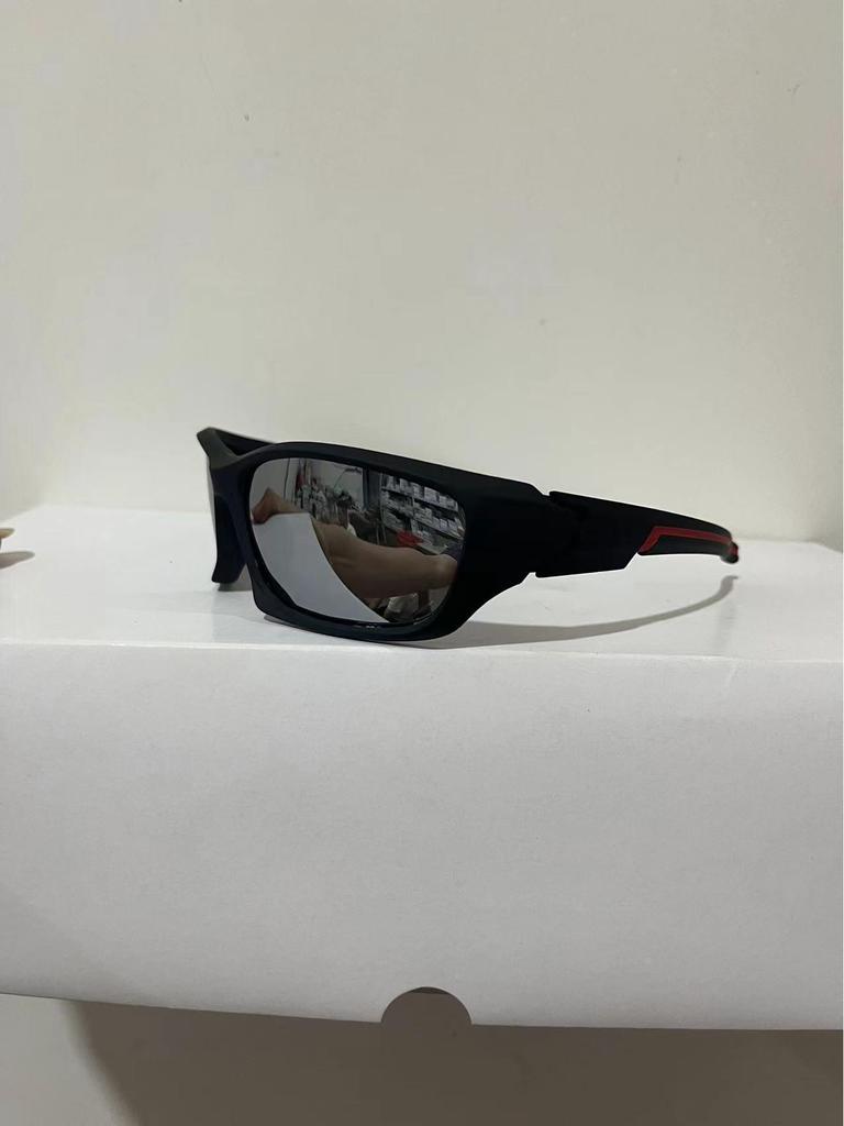 Polarized Sports Sunglasses for Cycling, Driving, Fishing, and Mountain Biking with Anti-UV Protection.