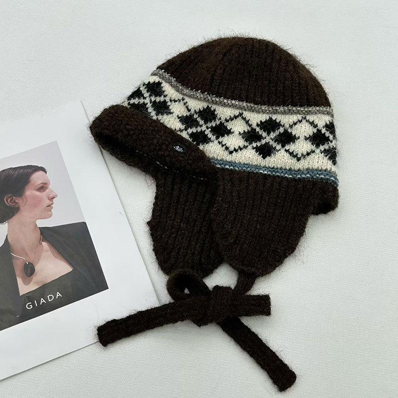 Fair Island Hat Women's Winter Thickened Warm Ear Protection Shows a Small Face Wool Hat Cold-proof Knitted Bag Head Lei Feng Hat Tide
