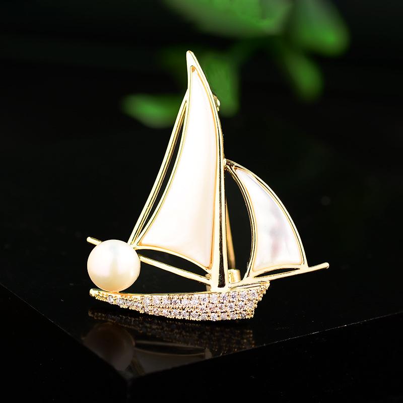 Smooth Sailing Sailboat Brooch: Exquisite Zircon & Natural Mother-of-Pearl Pin Accessory