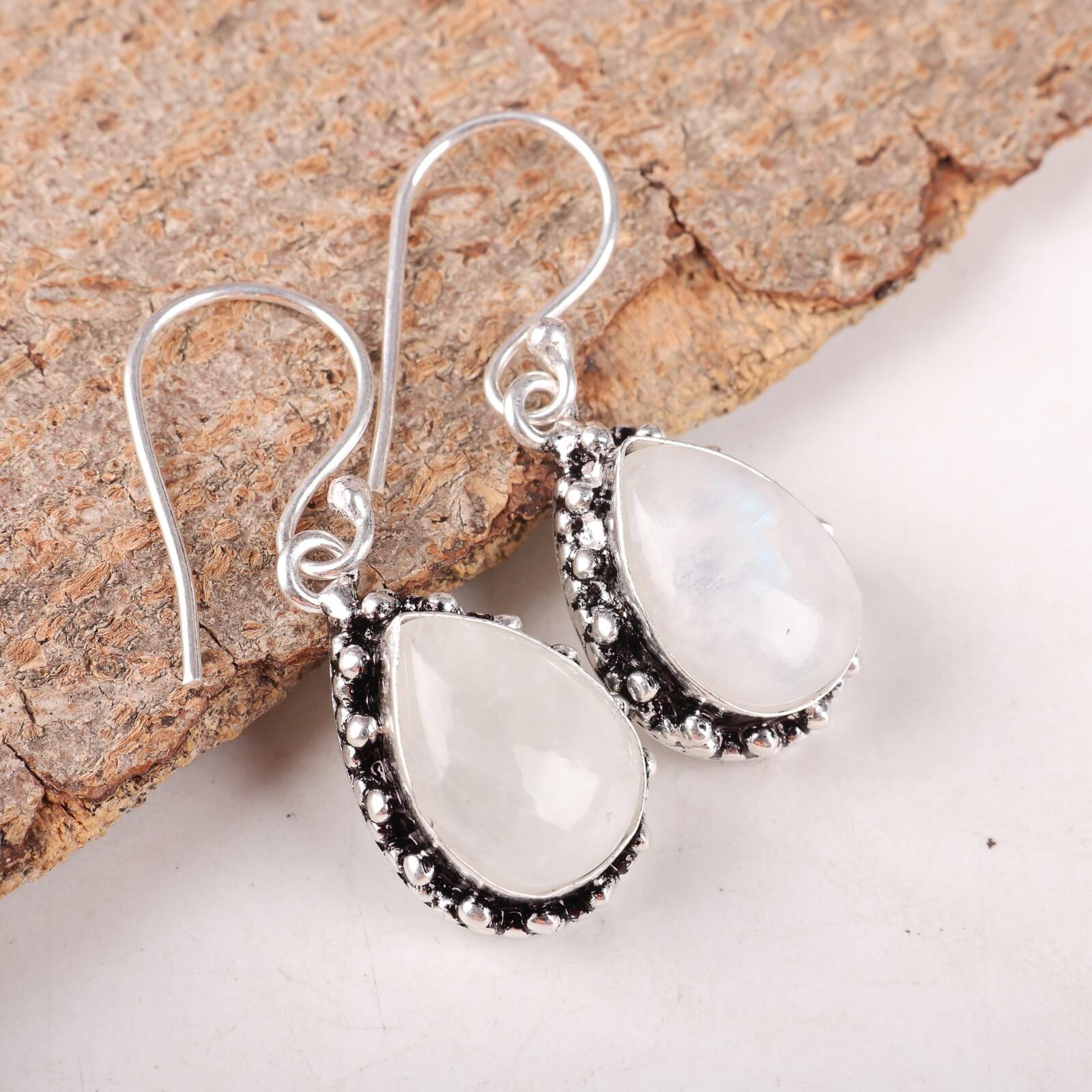 

Натуральный Радужный Лунный Камень Драгоценный Камень 925 Стерлинговое Серебро Ювелирные Изделия Серьги 1,41 EE-97-31