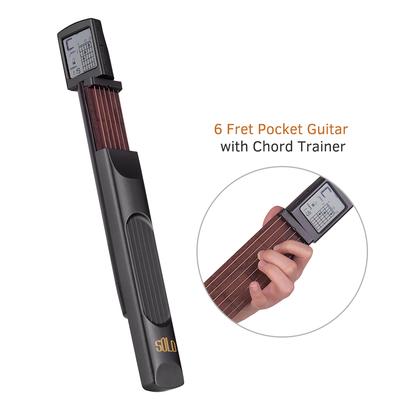 Trenažér akordů na 6strunnou kapesní kytaru Nástroj pro cvičení lidové kytary Gadget 6 pražců s otočnými akordy