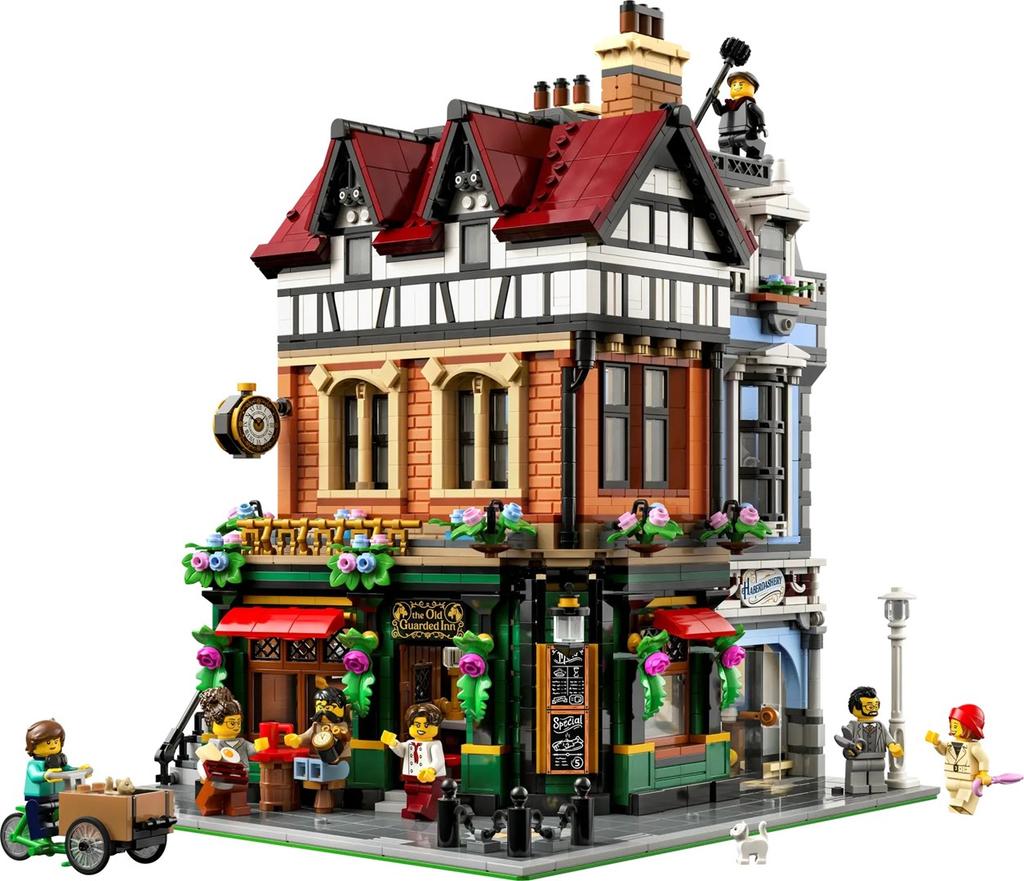 LEGO ICONS 10350 Dom W Stylu Angielskim