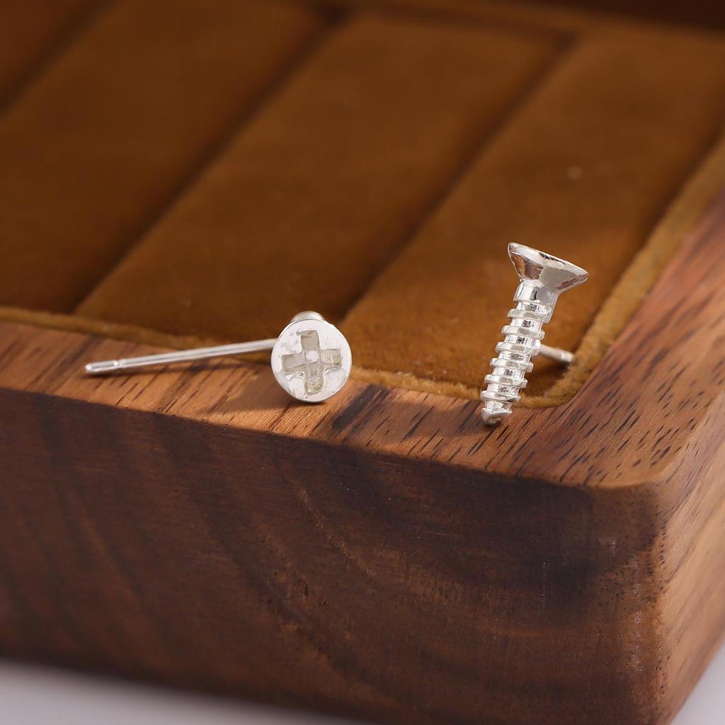 Exquisite Korean Style Threaded Screw Stud Earrings - Hypoallergenic Jewelry