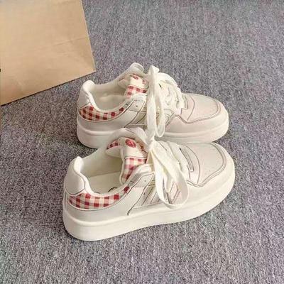 New Style Casual Board Shoes for Women, Featuring Unique Design and Versatile Style, with Thick Soles.