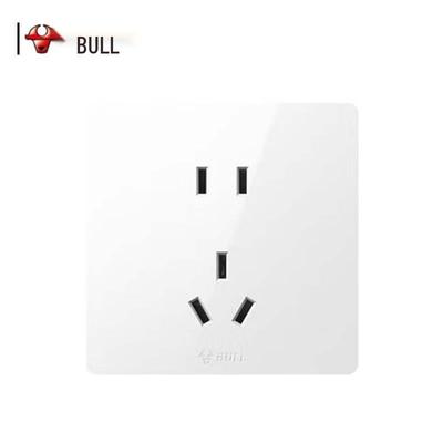 G59Z223 Surface Mount 5-Hole Wall Socket