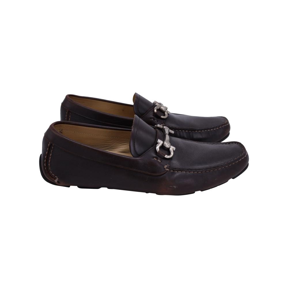 

Salvatore Ferragamo Мокасины для вождения Salvatore Ferragamo Gancini Detail Parigi из коричневой телячьей кожи
