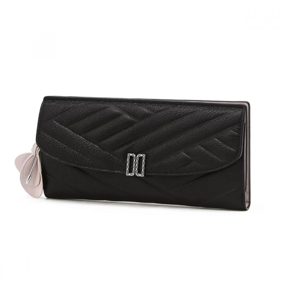 

Daks Carlisle Black Dd Logo Leather Long Wallet Single option