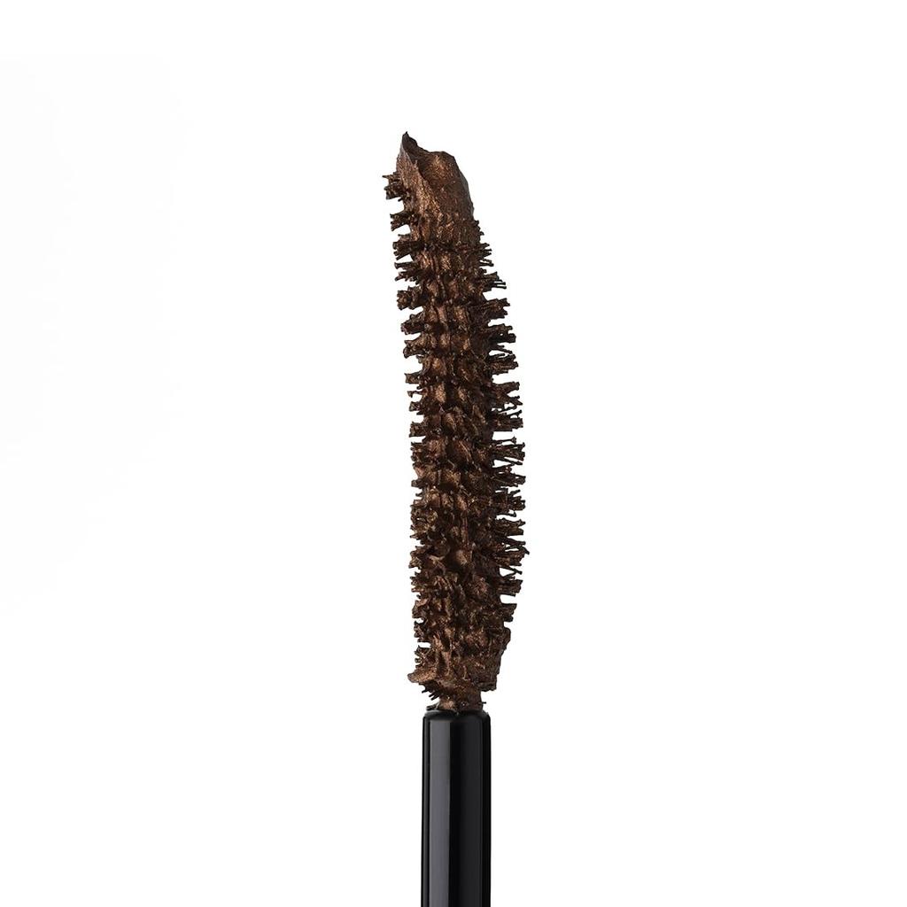 uneven nuance mascara reflect