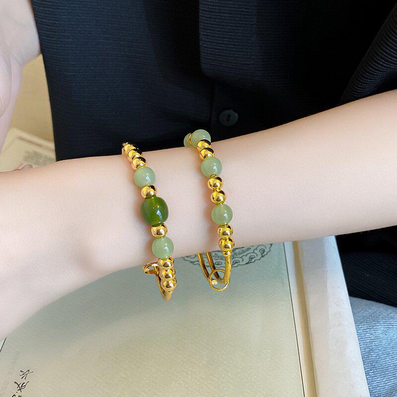 Elegant Green Beaded Gold Bracelet: Retro Chinese Style, Good Luck Charm, Fashionable High-End Jewelry